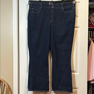 Lane Bryant sz 28 Women's Dark Blue Jeans with White Stitching